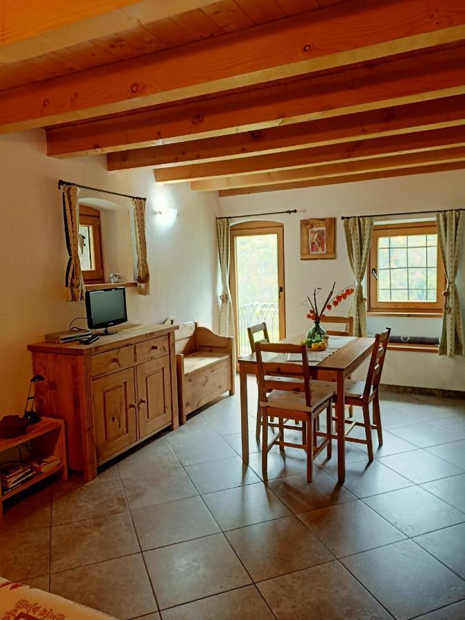 Villa La Fattoria di Roven Gignod Esterno foto