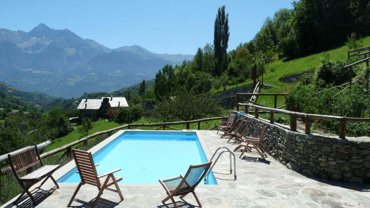 Villa La Fattoria di Roven Gignod Esterno foto